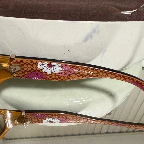 Coach Sarah S4 Floral Brown Sunglasses with Case display picture 2